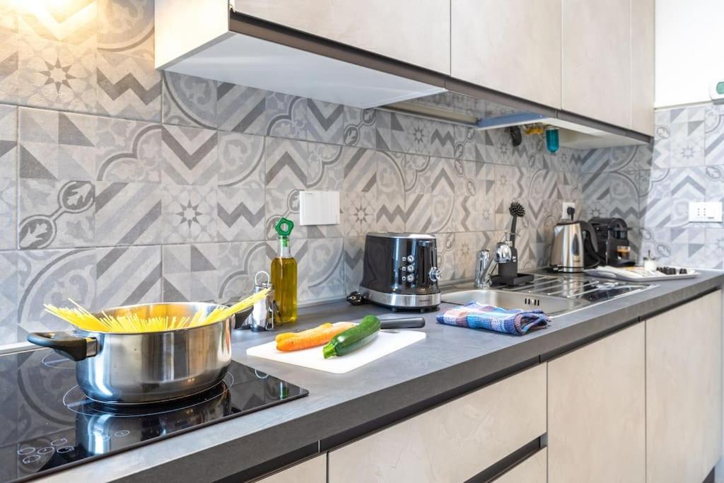 Old Town-Porta Susa Free Parking Modern Flat X6 Apartamento Turim Exterior foto